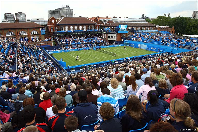 Queens Club Double Gubbings